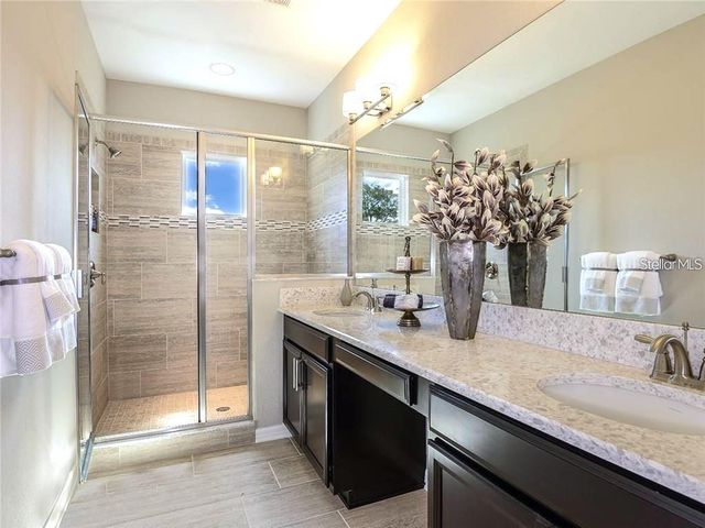 18604 NOBLE CASPIAN DRIVE, Lutz, FL 33558