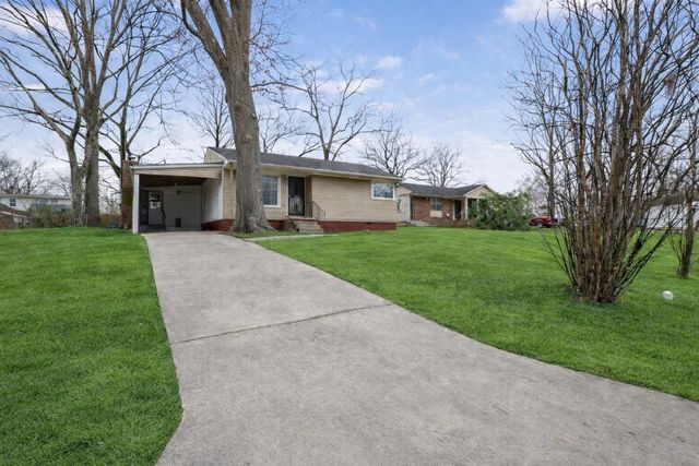 706 CHARLESTON ST, Mason, TN 38068