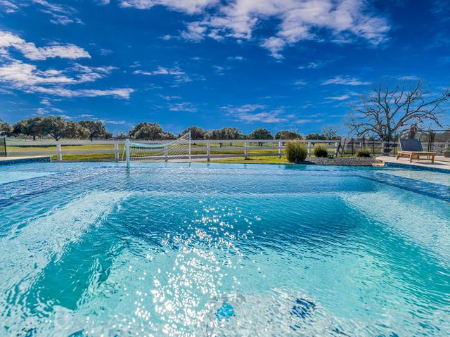 5503 Fm 723 Road, Richmond, TX 77406