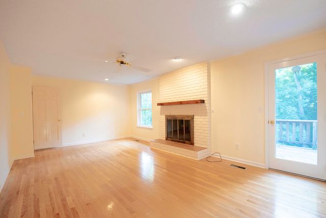 5805 N Park Road, Hixson, TN 37343