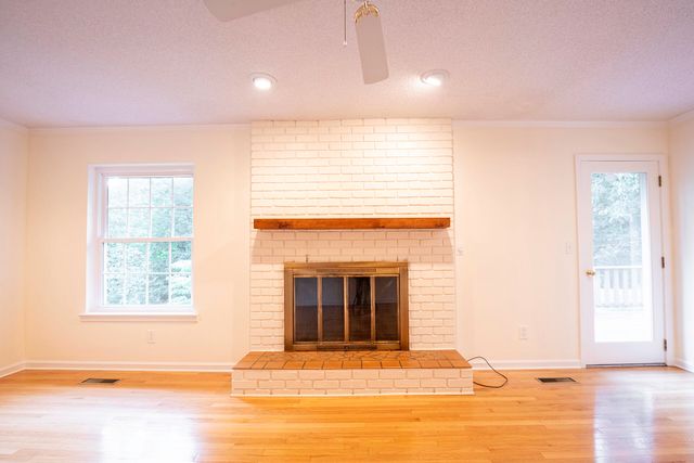 5805 N Park Road, Hixson, TN 37343