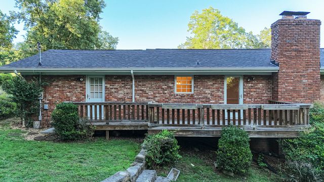 5805 N Park Road, Hixson, TN 37343