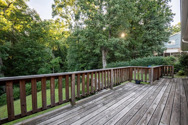 5805 N Park Road, Hixson, TN 37343
