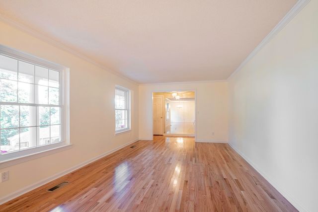 5805 N Park Road, Hixson, TN 37343