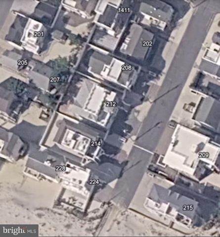 202 E 15TH, Long Beach Township, NJ 08008