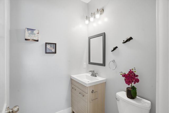 2921 40th Avenue S, Minneapolis, MN 55406