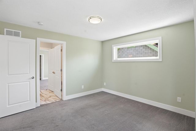 2921 40th Avenue S, Minneapolis, MN 55406