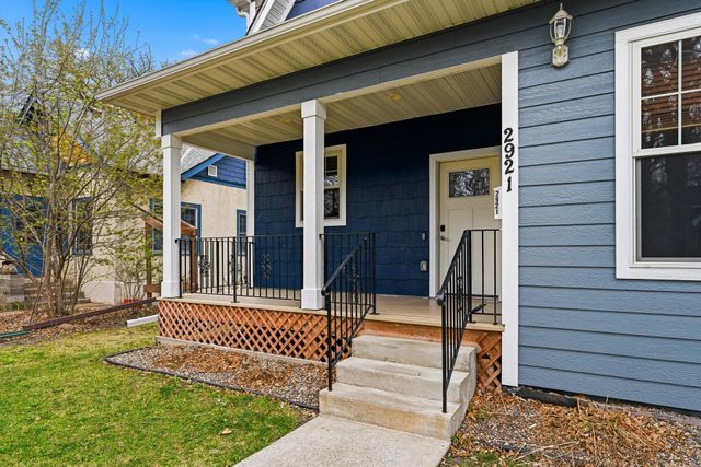 2921 40th Avenue S, Minneapolis, MN 55406