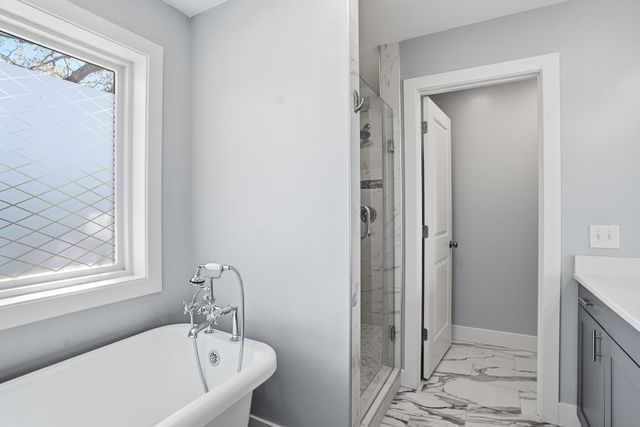 2921 40th Avenue S, Minneapolis, MN 55406