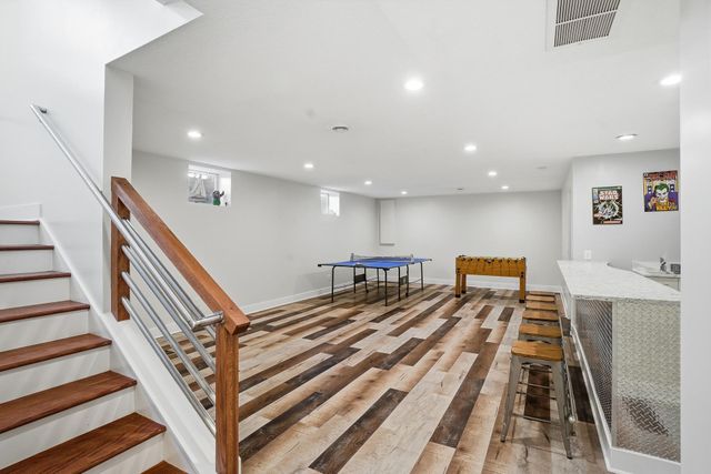 2921 40th Avenue S, Minneapolis, MN 55406