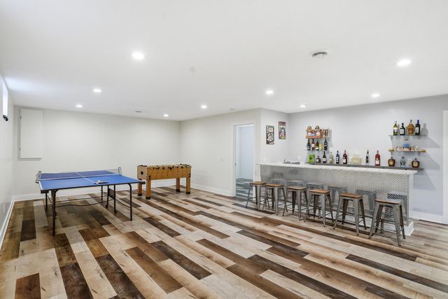 2921 40th Avenue S, Minneapolis, MN 55406