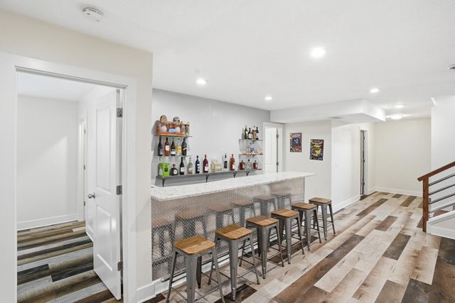 2921 40th Avenue S, Minneapolis, MN 55406