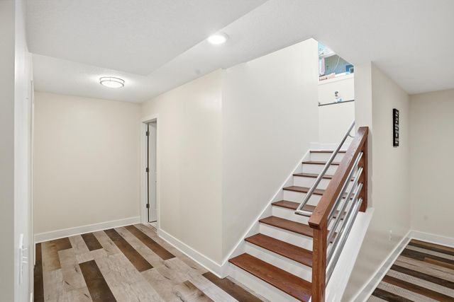 2921 40th Avenue S, Minneapolis, MN 55406