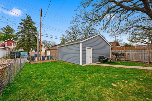 2921 40th Avenue S, Minneapolis, MN 55406