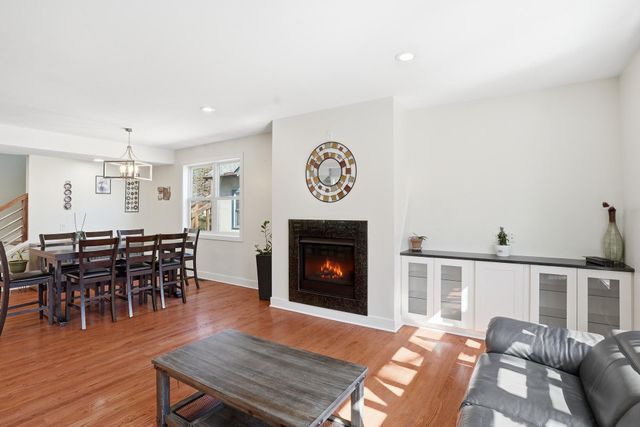 2921 40th Avenue S, Minneapolis, MN 55406