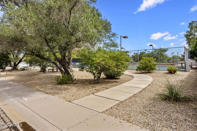 7419 E TURQUOISE Avenue, Scottsdale, AZ 85258