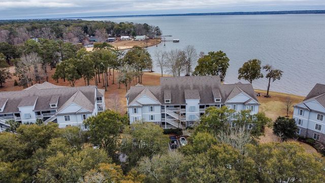 1198 Bridgeview Lane E303, Summerton, SC 29148