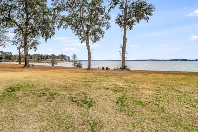 1198 Bridgeview Lane E303, Summerton, SC 29148