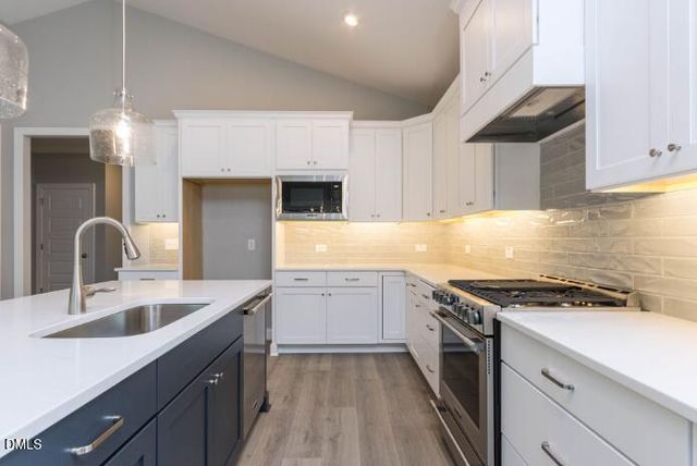 743 W Holly Springs Road, Holly Springs, NC 27540