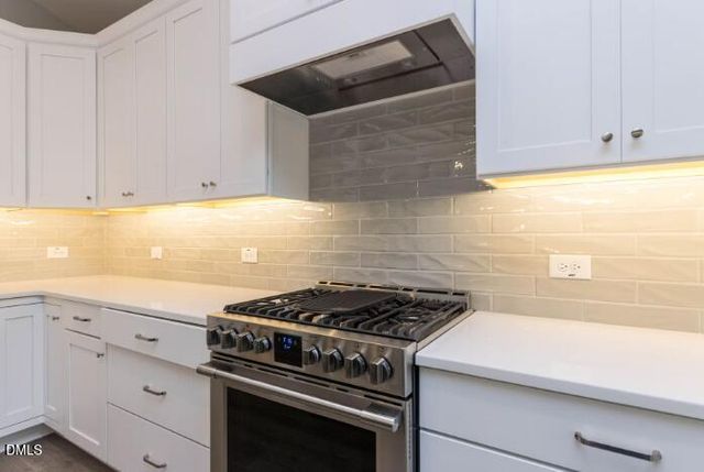 743 W Holly Springs Road, Holly Springs, NC 27540