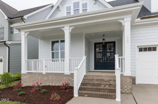 743 W Holly Springs Road, Holly Springs, NC 27540