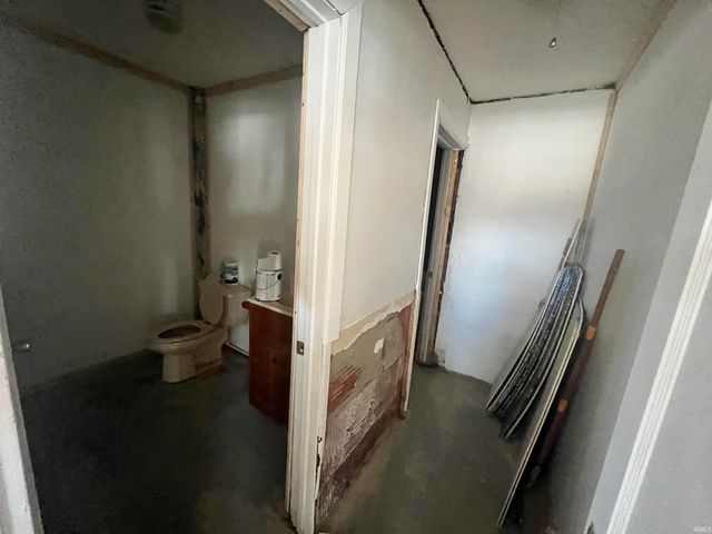 4161 US HWY 50 Highway, Mitchell, IN 47446