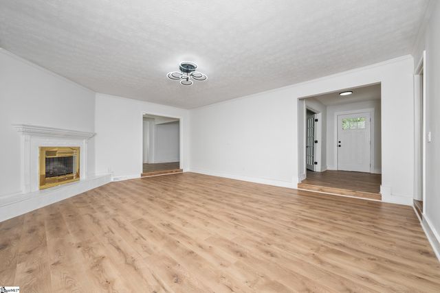 3 Hibourne Court, Greenville, SC 29615