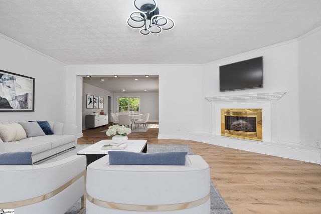 3 Hibourne Court, Greenville, SC 29615