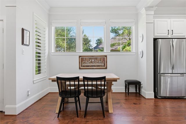 7 Sleeping Colt Place, Spring, TX 77389