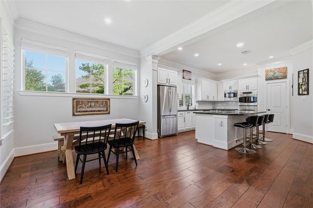 7 Sleeping Colt Place, Spring, TX 77389