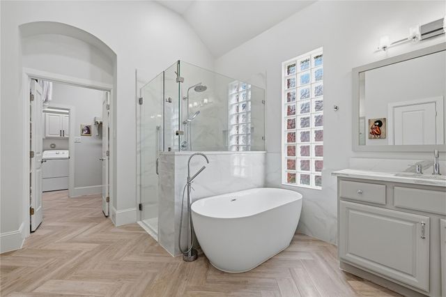 7 Sleeping Colt Place, Spring, TX 77389