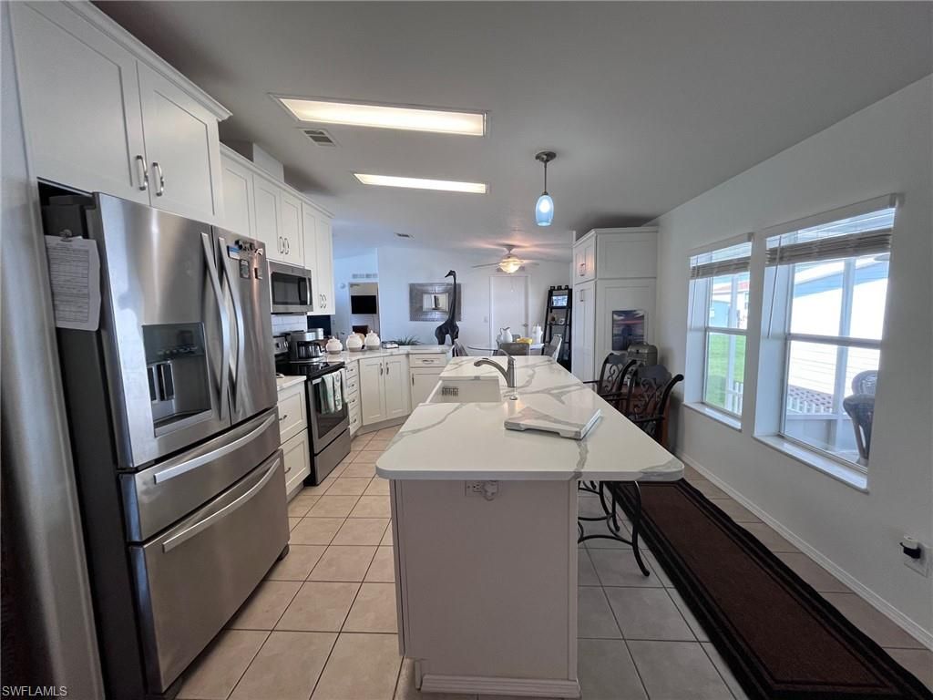 65 Turquoise AVE 65T, NAPLES, FL 34114 — photo 2