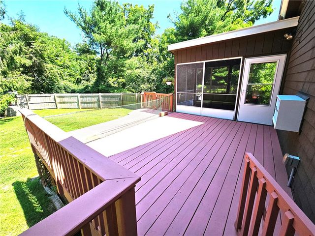 1892 Old Louisquisset Pike, Lincoln, RI 02865