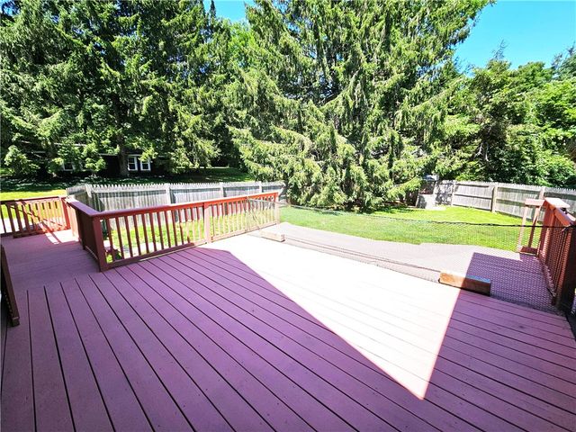 1892 Old Louisquisset Pike, Lincoln, RI 02865