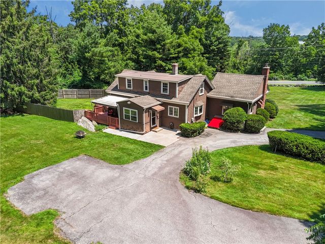 1892 Old Louisquisset Pike, Lincoln, RI 02865
