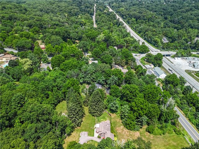1892 Old Louisquisset Pike, Lincoln, RI 02865