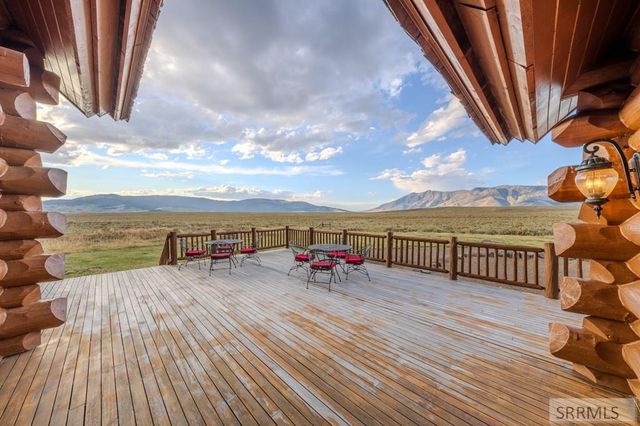 3745 Fisher Pointe Drive, Island Park, ID 83429