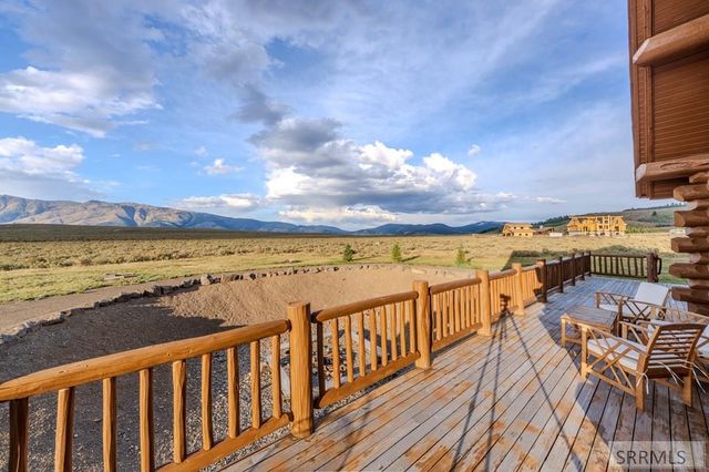 3745 Fisher Pointe Drive, Island Park, ID 83429