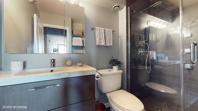 10 E Ontario Street 4301, Chicago, IL 60611