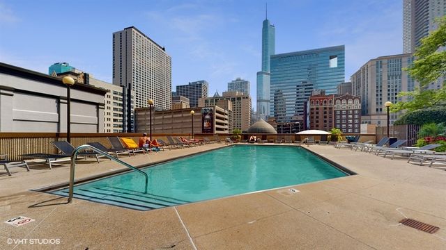 10 E Ontario Street 4301, Chicago, IL 60611