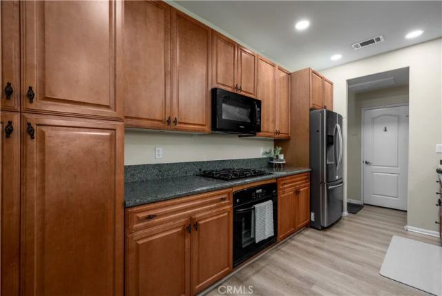 30505 Canyon Hills Road 203, Lake Elsinore, CA 92532