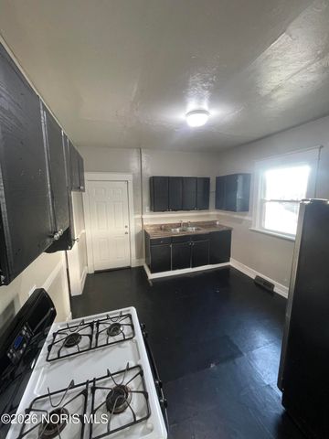 1675 Nebraska Avenue, Toledo, OH 43607