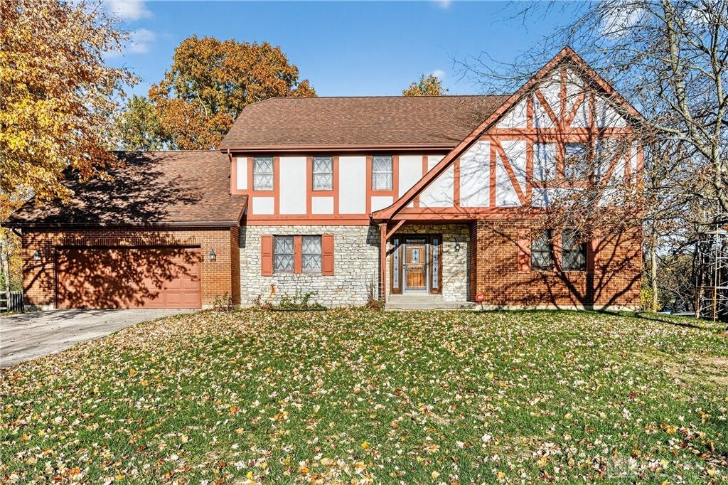 7262 Cascade Drive, West Chester, OH 45069