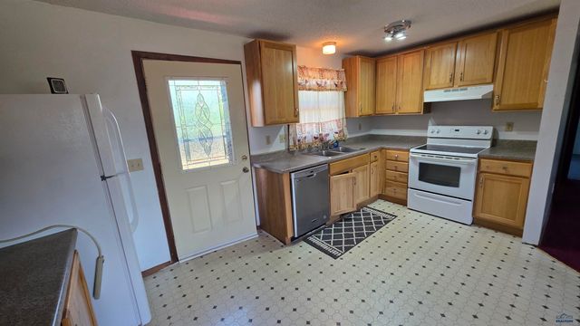 6600 KIMBERLY DR, Black Hawk, SD 57718