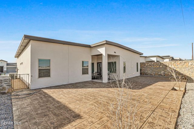 244 FARNBOROUGH Street, El Paso, TX 79928