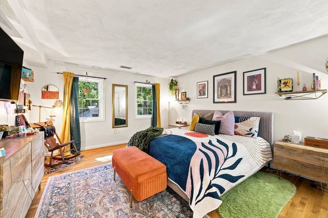 51 Valiant Way 51, Salem, MA 01970