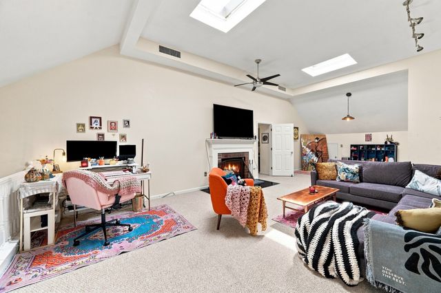 51 Valiant Way 51, Salem, MA 01970