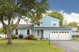 4763 Stonehurst Road, Clay, NY 13090