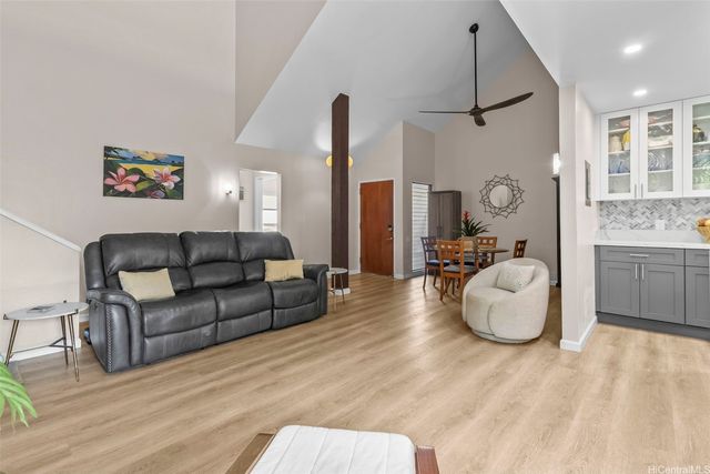 46-158 Kiowai Street 2422, Kaneohe, HI 96744