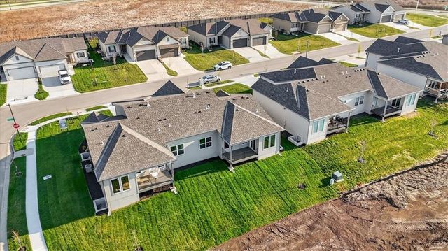 25037 W 94th Terrace, Lenexa, KS 66227